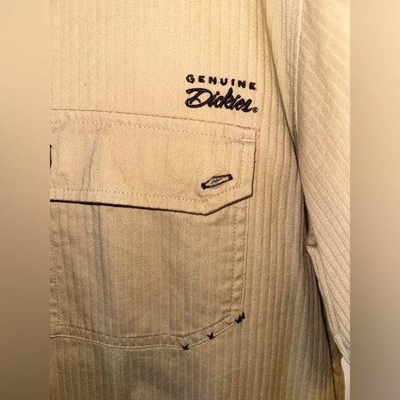 Dickies men, short sleeve button up size XL - Picture 2 of 5
